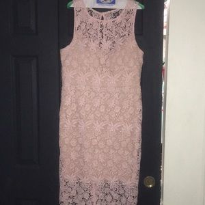 Beautiful fitted lace dress